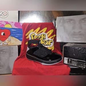 Air Jordan XX's size 10